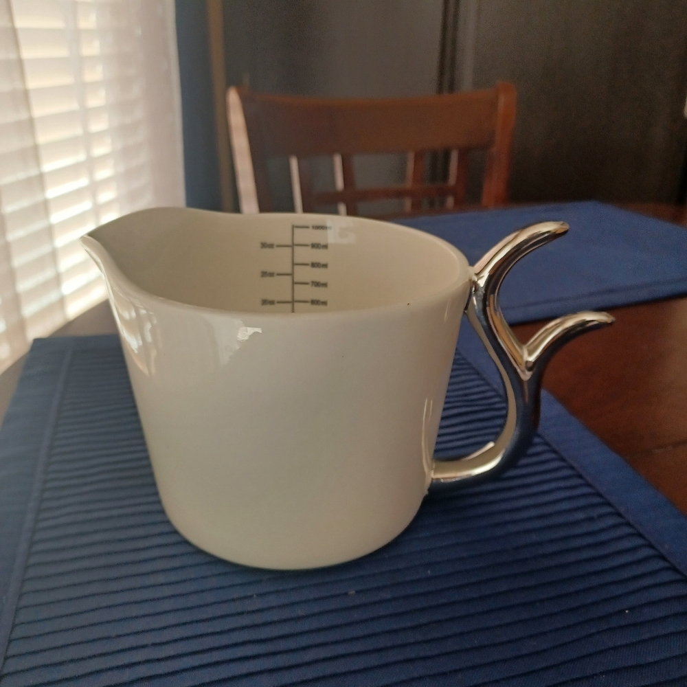 White/silver Ceramic Measuring Cup By The Bake Shop